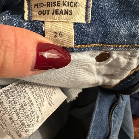 Madewell mid rise kick out jeans, size 26 - Picture 2 of 2